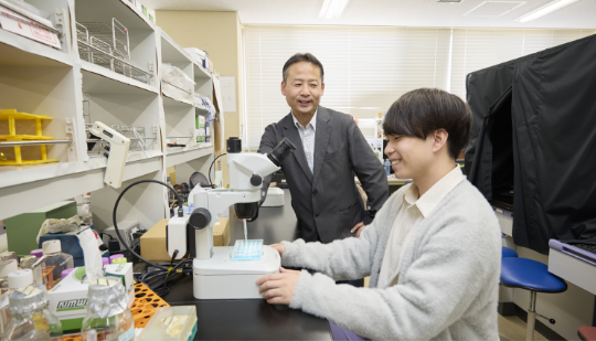 生体物質科学研究室　堀部 智久教授